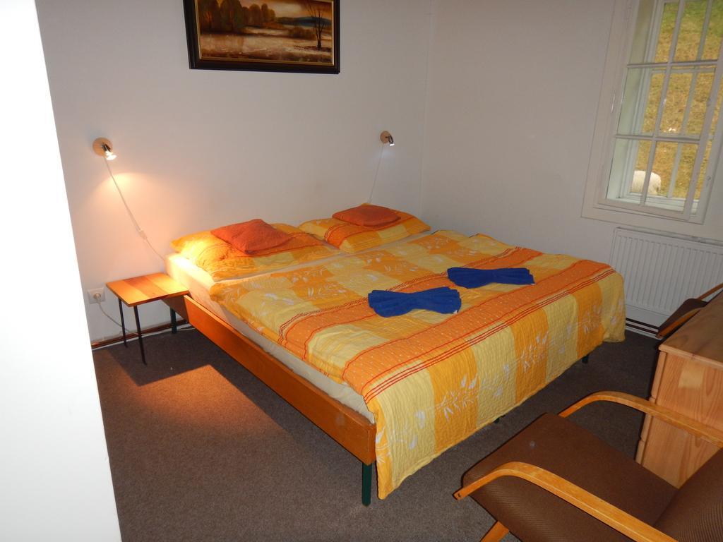 Hotel Myslivna Černý Dŭl Esterno foto