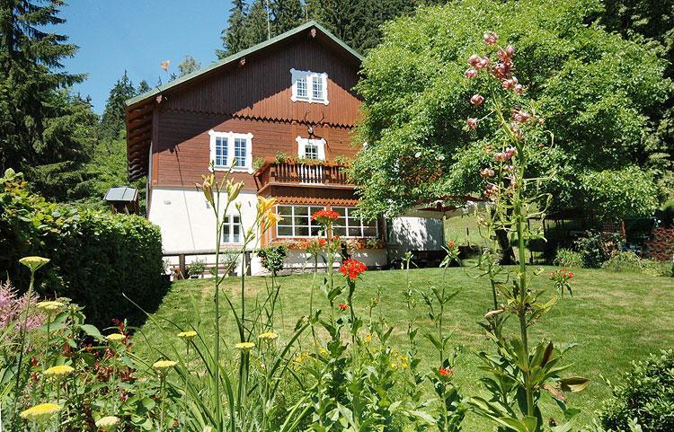 Hotel Myslivna Černý Dŭl Esterno foto